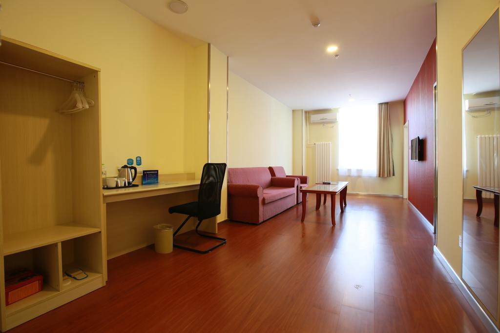 Hotel Hanting Express Dashanzi 798 Art Distrct 2*