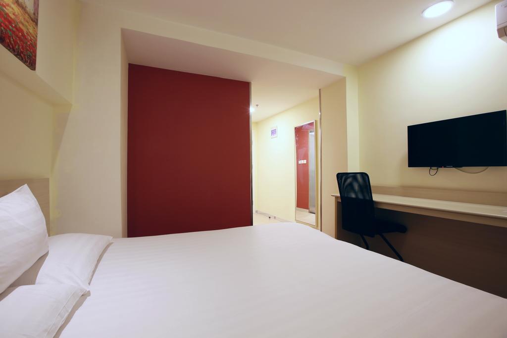 Hotel Hanting Express Dashanzi 798 Art Distrct Beijing
